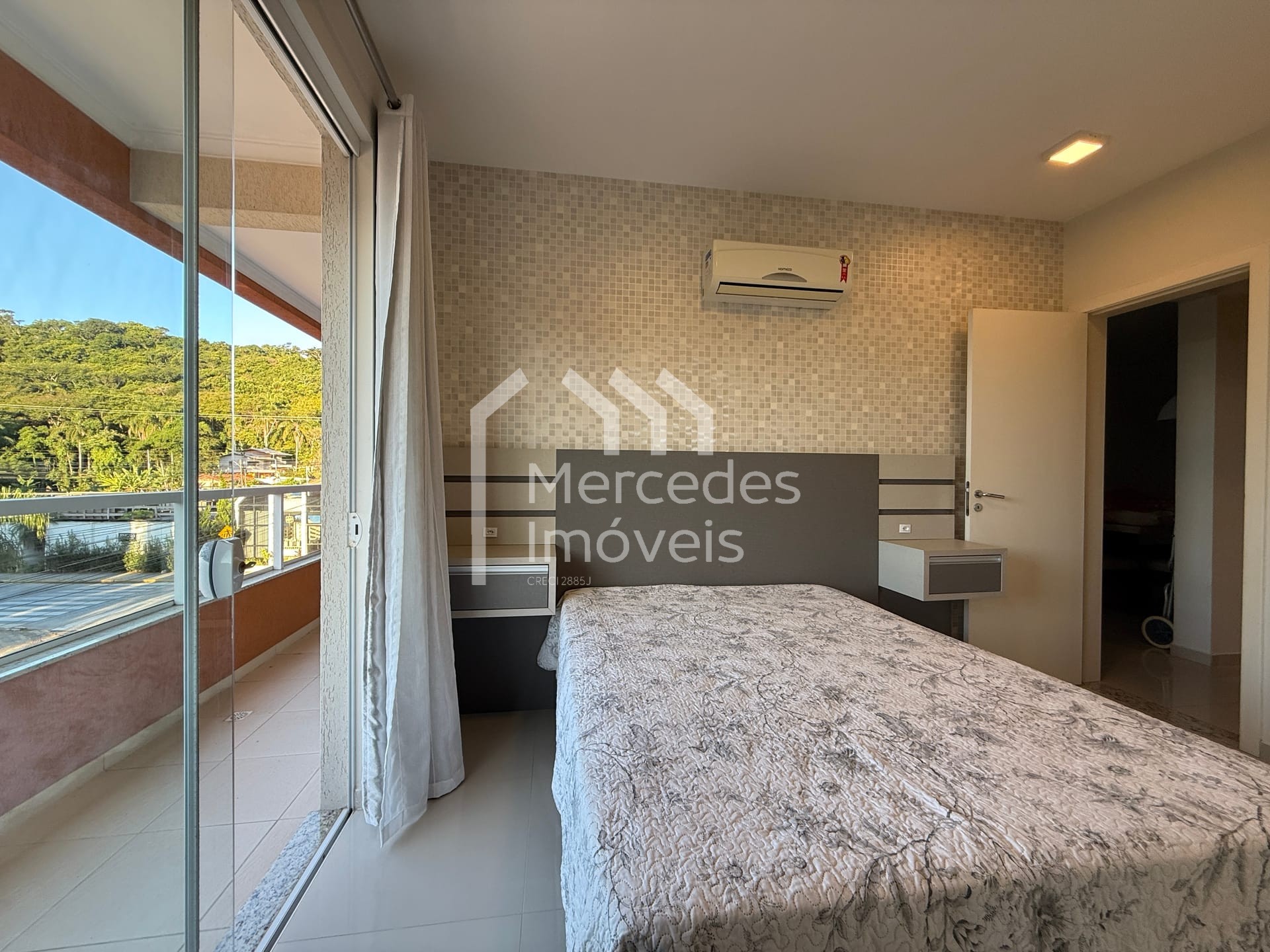 Foto 9 de Apartamento 1 suíte + 2 dorms à venda · Zé Amandio, Bombinhas