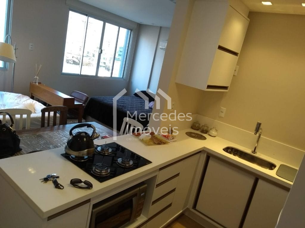 Foto 5 de Apartamento 1 dorm à venda · Centro, Balneário Camboriú
